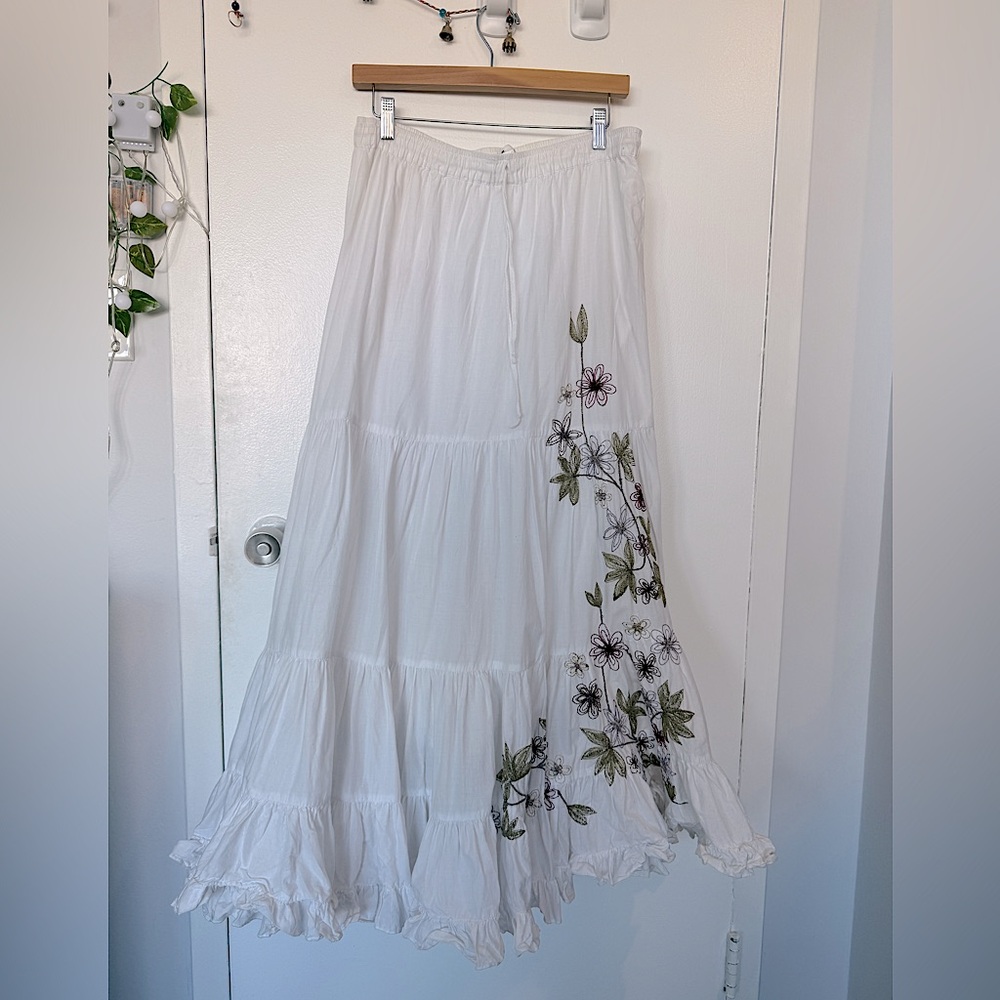 Da Nang Embroidered + Tiered Prairie Skirt